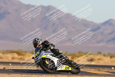 media/Jan-11-2025-CVMA (Sat) [[ddeb3f563a]]/Race 13-Amateur Supersport Open/